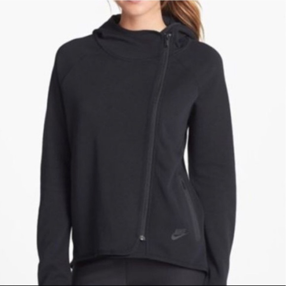 nike tech fleece cape hoodie